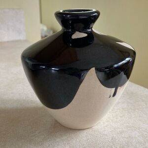 LEMAX pottery Vase
